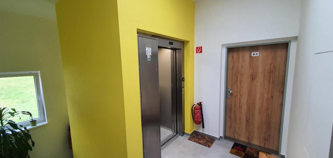 Penthouse Apartman Rezidencia Mineral Bardejovské Kúpele エクステリア 写真