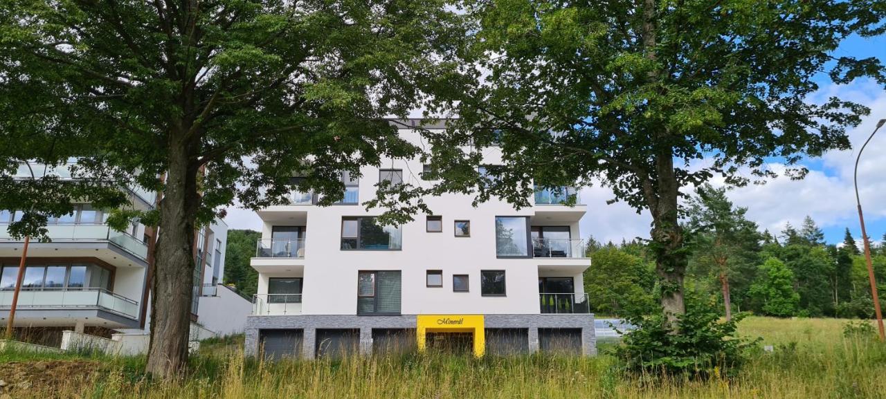 Penthouse Apartman Rezidencia Mineral Bardejovské Kúpele エクステリア 写真